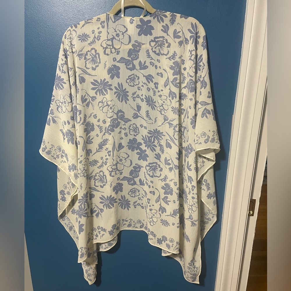 Sonoma Blue and Cream Floral Cover-Up - Picture 6 of 8
